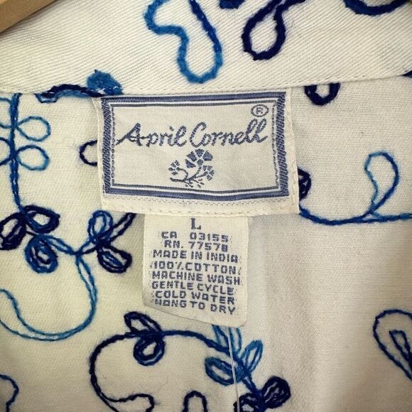 April Cornell Women’s White Blue Embroidered Long Line Knot Toggle Closure Jacke - Picture 4 of 7